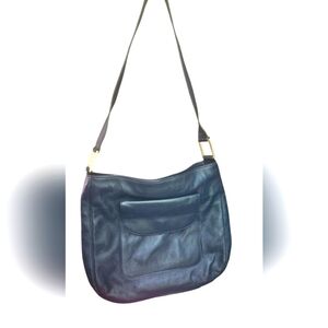 Vintage PAOLA DEL LUNGO 100% Genuine Leather Shoulder Purse Deep Navy.